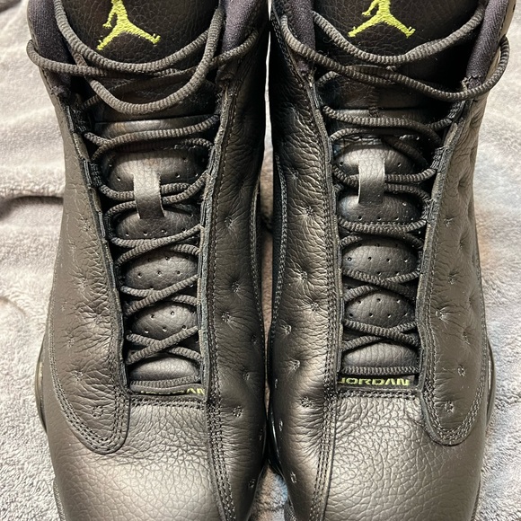 Men’s Jordan shoes - Picture 6 of 7
